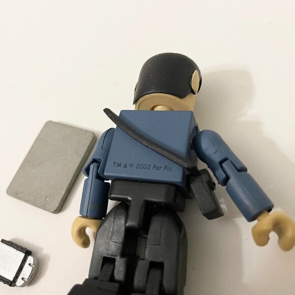 2002 Art Asylum Star Trek Captain Kirk And Spock Minimates - Picture 11 of 14